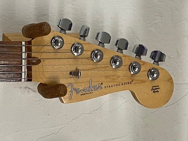 Strumenti musicali: Fender Stratocaster American Standard USA sunburst 2012 – Usato da Arlesheim venduto da rookie02 1