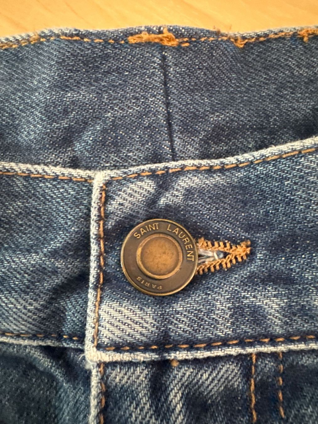 Saint Laurent Jeans: Saint Laurent Jeans 100% cotton – Gebraucht aus Winterthur von Emma0312