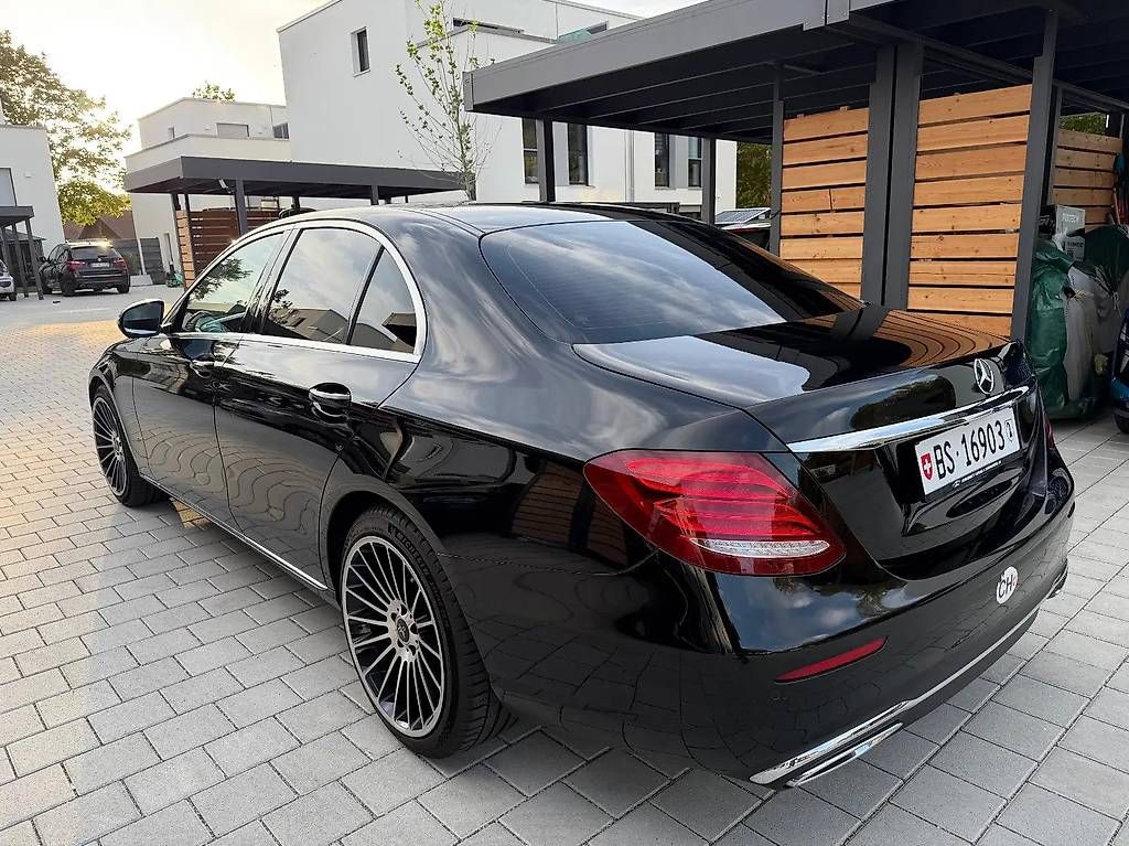 Automobili: Mercedes-Benz E-Klasse W213 E 220 d – Usato da Langenthal venduto da Goergens10 4