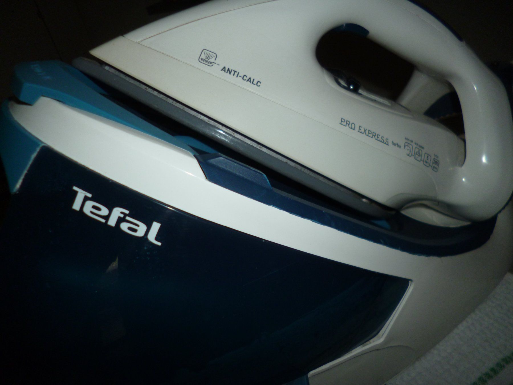 Tefal Ferri da stiro: Dampfbügelstation Tefal Pro Express Turbo – Nuovo (secondo la descrizione) da Unterseen venduto da marathon1 2