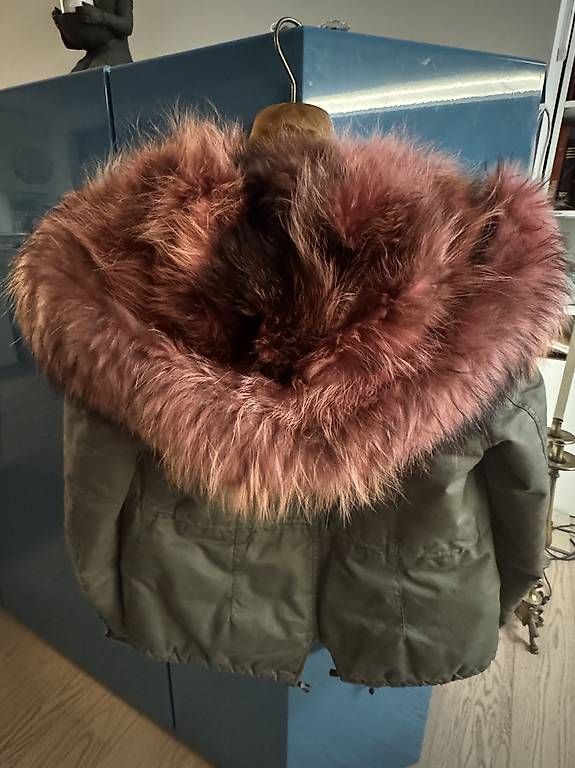 Cappotti: Alessandra Chamonix Silver Fox Parka – Usato da Melide venduto da cla_g5fs 3