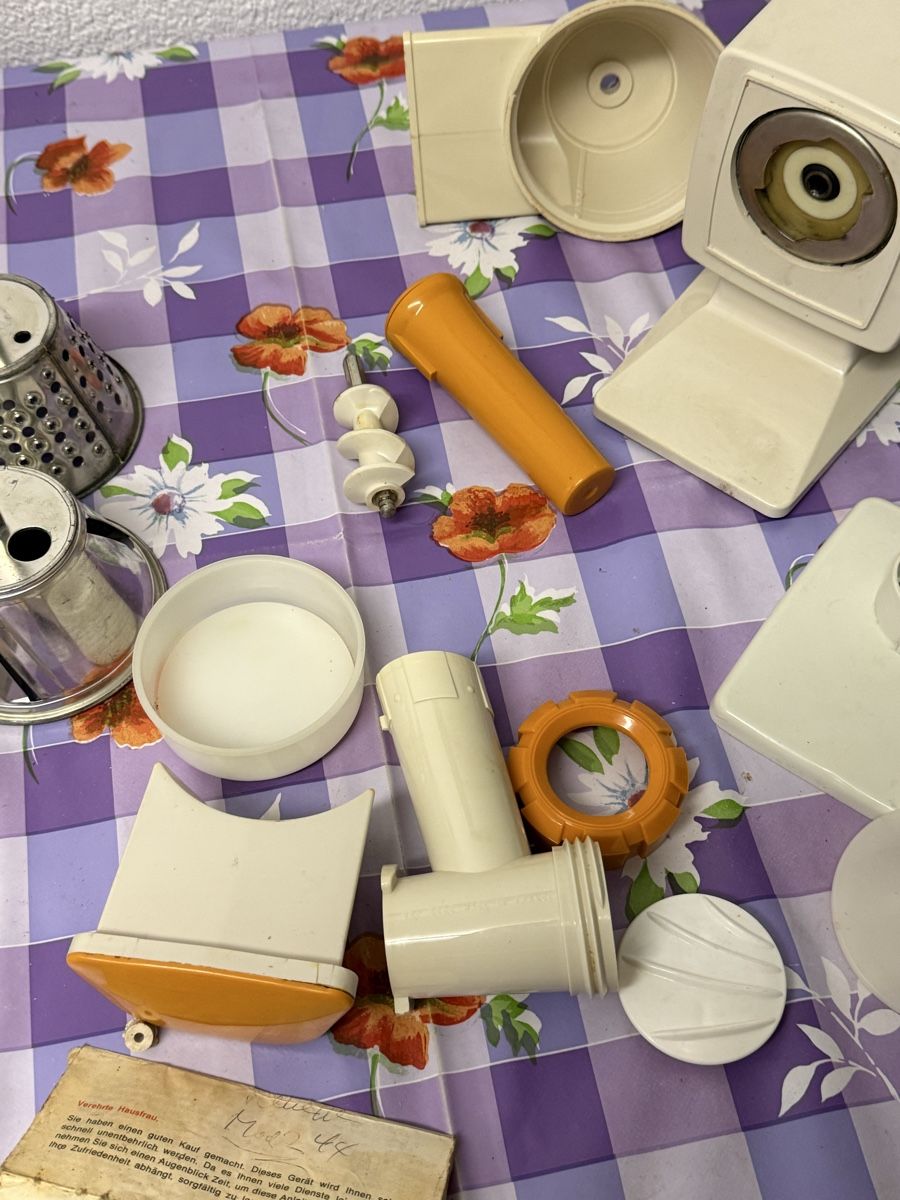 Elettrodomestici da cucina: Mulinex Robot Jenarette – Usato da Dietikon venduto da cuciolo77 2