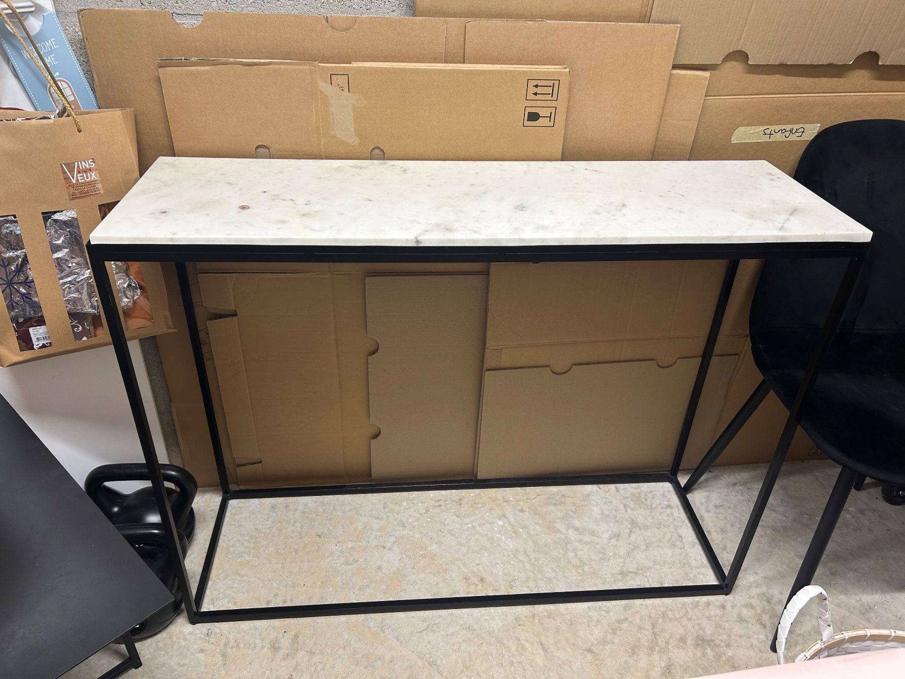Tische: console en marbre – Gebraucht aus Chézard-St-Martin von loa_hwc9
