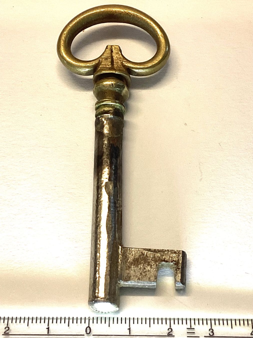 Chiavi: 4 alte Schlüssel, Messing, Eisen, Kommode, Schrank, etc. – Usato da Eglisau venduto da mar_5rn2 7