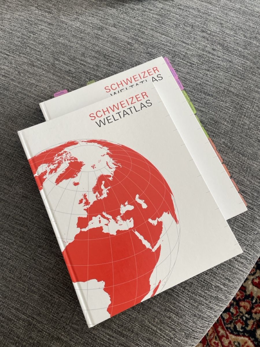 Libri: Schweizer Atlas (2019 Ausgabe) – Nuovo (secondo la descrizione) da Zürich venduto da eny_h5g2