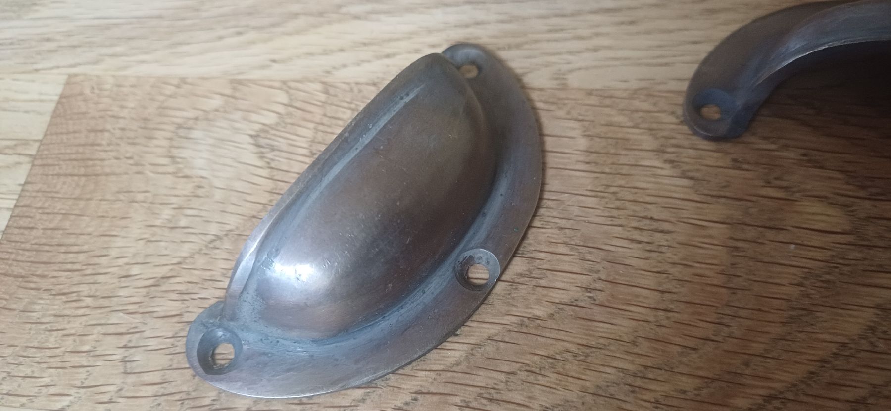 Ferramenta: 12 Muschelgriffe – Usato da Flawil venduto da Pinkmalibu 2
