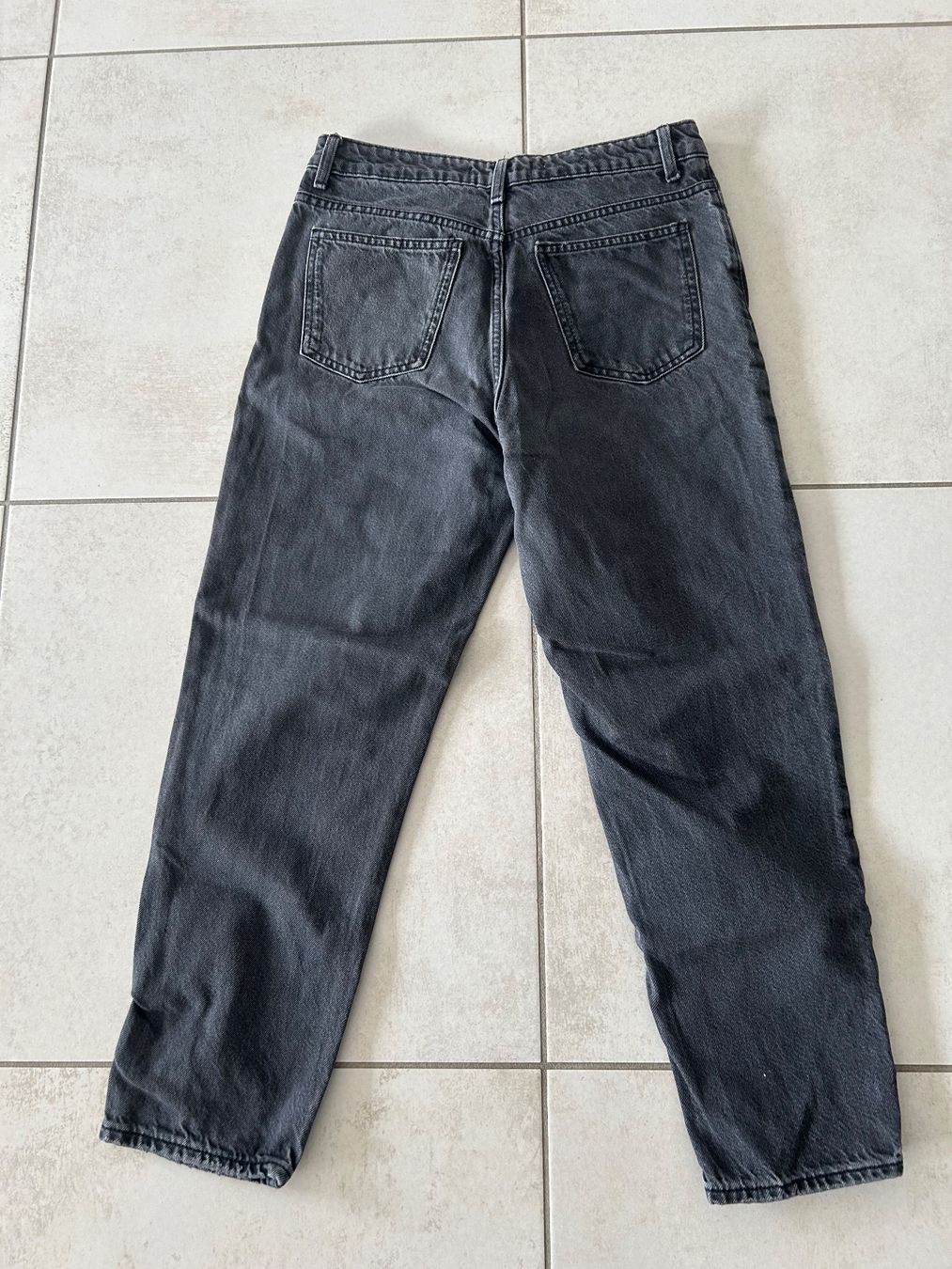Mango Jeans: Jeans Mango Mom – Usato da Courrendlin venduto da loko2910 2