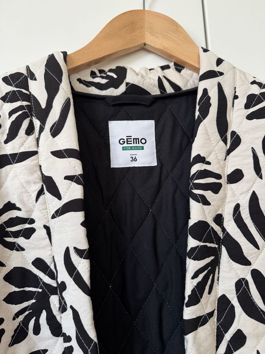 Maglioni & Felpe: Gemo Quilted Vest - Size 36/38 - New – Nuovo (secondo la descrizione) da Brugg AG venduto da Winter789 3