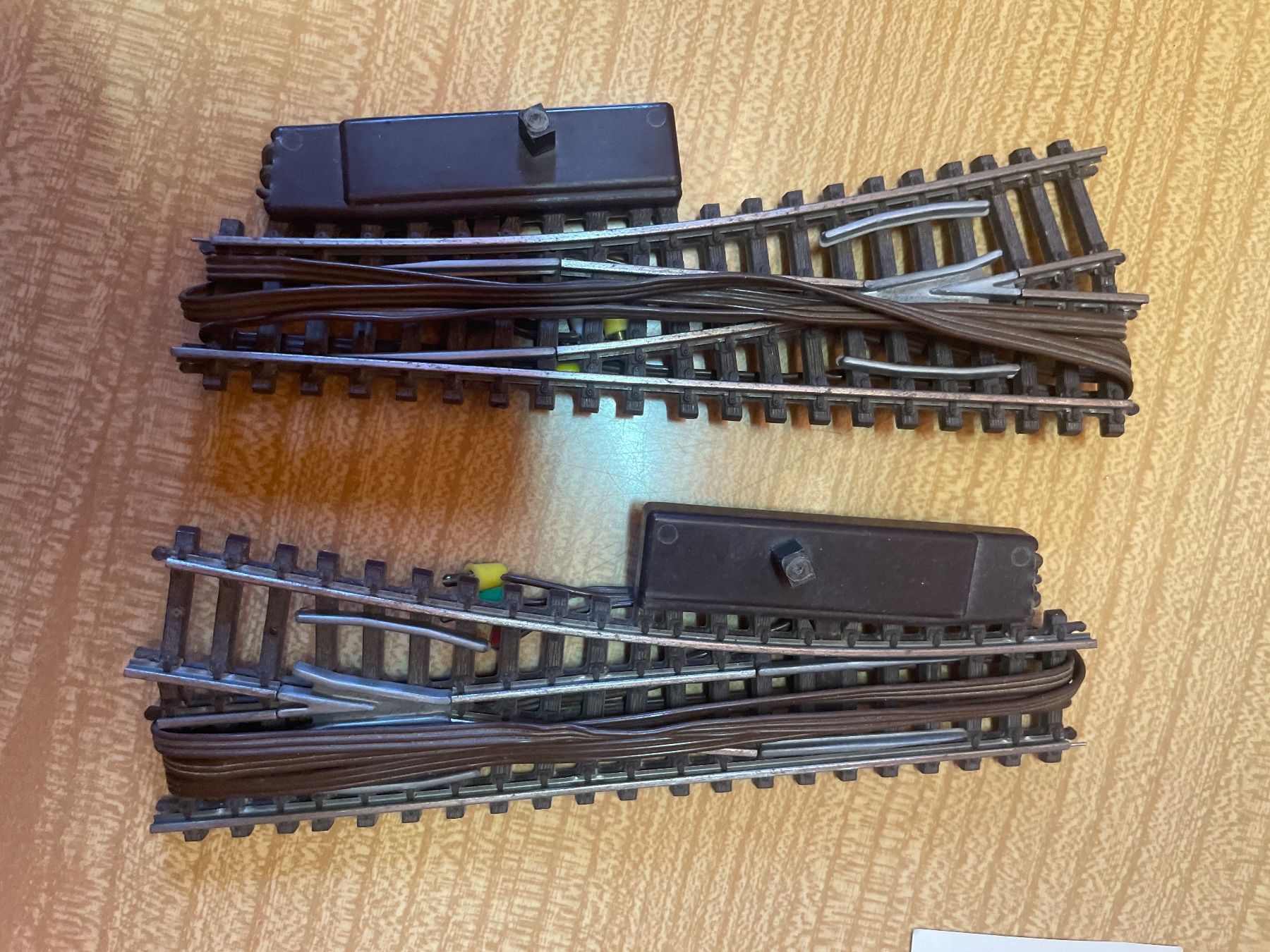 Kleinbahn Modelleisenbahnen: Kleinbahn H0 643, 644 Weichen Set elektrisch – Gebraucht aus Suhr von Daneli7 2