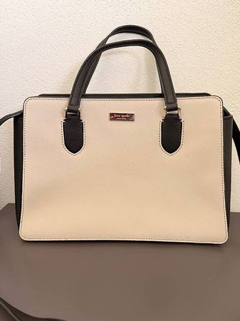 Tasche Marke Kate Spade in NY gekauft