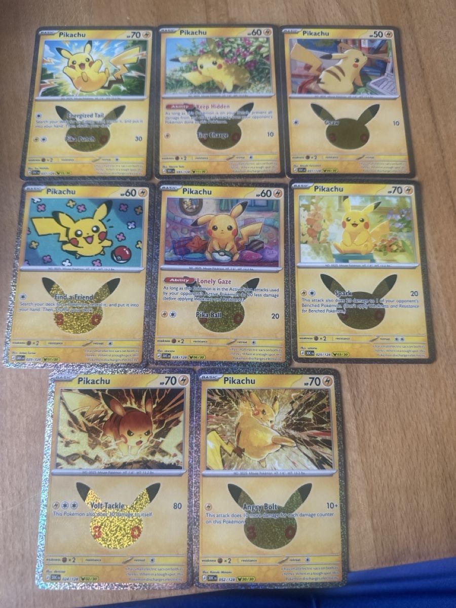 Pokémon Carte collezionabili: 8x 30 Jahre Pika – Nuovo (secondo la descrizione) da Villnachern venduto da eli_5dxq