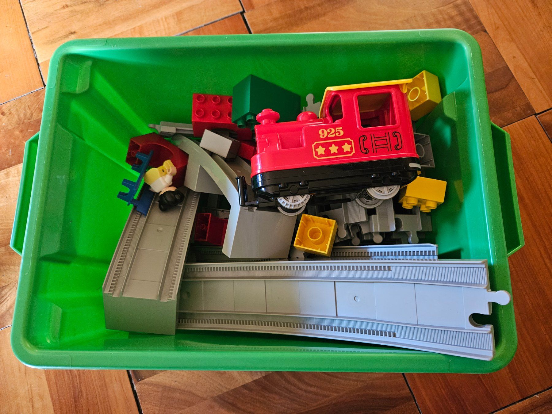 Lego Kit di costruzioni: Le train à vapeur (Push & Go) DUPLO - partiel – Usato da Echandens venduto da annegug