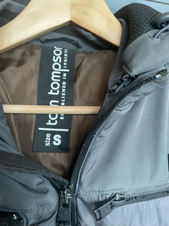 Jacken: Herren Winterjacke Tom Tompson S – Gebraucht aus Bergdietikon von antovale 2