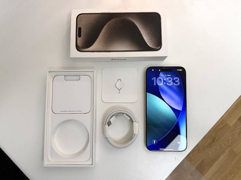 Telefoni cellulari / Smartphones: Apple iPhone 15 Pro Max 512 GB Natural Titanium  – Usato da Uster venduto da discus01 2