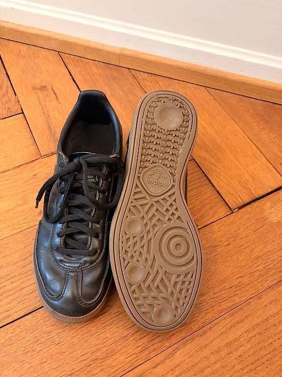 Scarpe da uomo: Adidas Spezial black, Grösse 38 – Usato da Basel venduto da yet_7svp 1