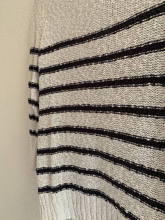 Maglioni & Felpe: Gestreifter Strickpulli (Grösse S) – Usato da Zürich venduto da nic_l9gv 1