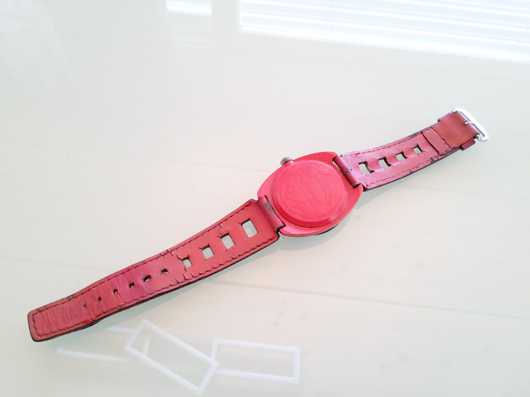 Montres: Montre bracelet Eloga Flipper  – D'occasion à Malleray par Broc-Mo 2