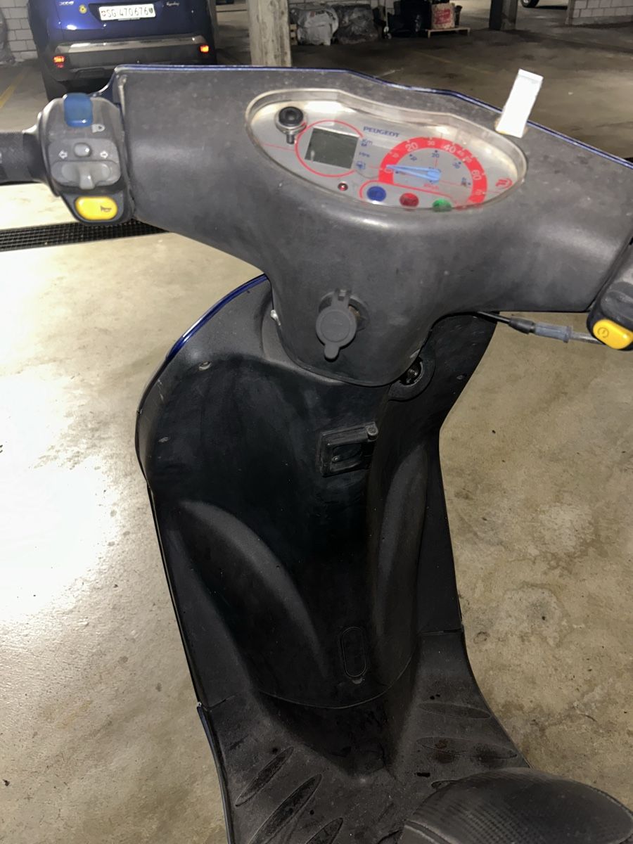 Scooter: PEUGEOT VIVACITY 50IL – Usato da st-Gallen venduto da hamme 1