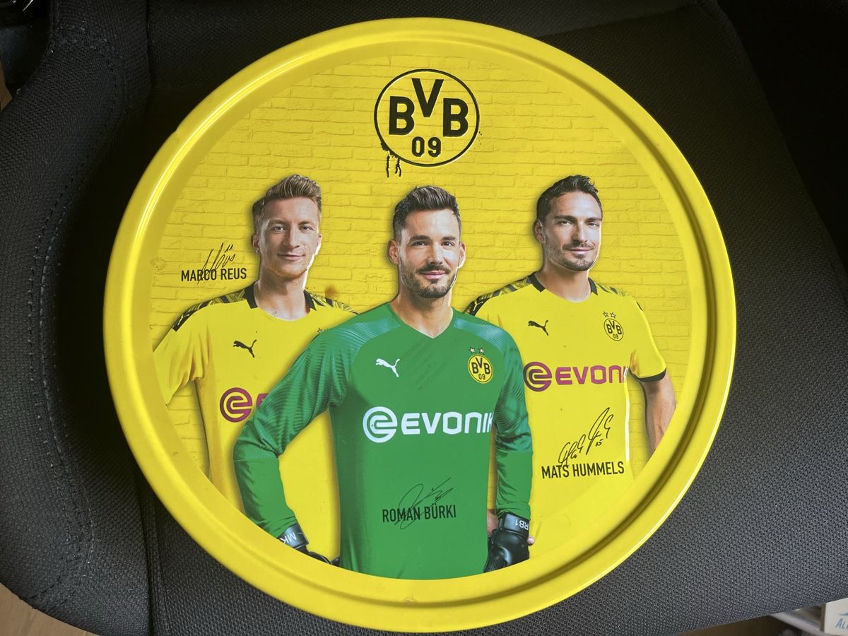 Schilder: Borussia Dortmund Blechdose – Gebraucht aus Romanshorn von Apfelschuss