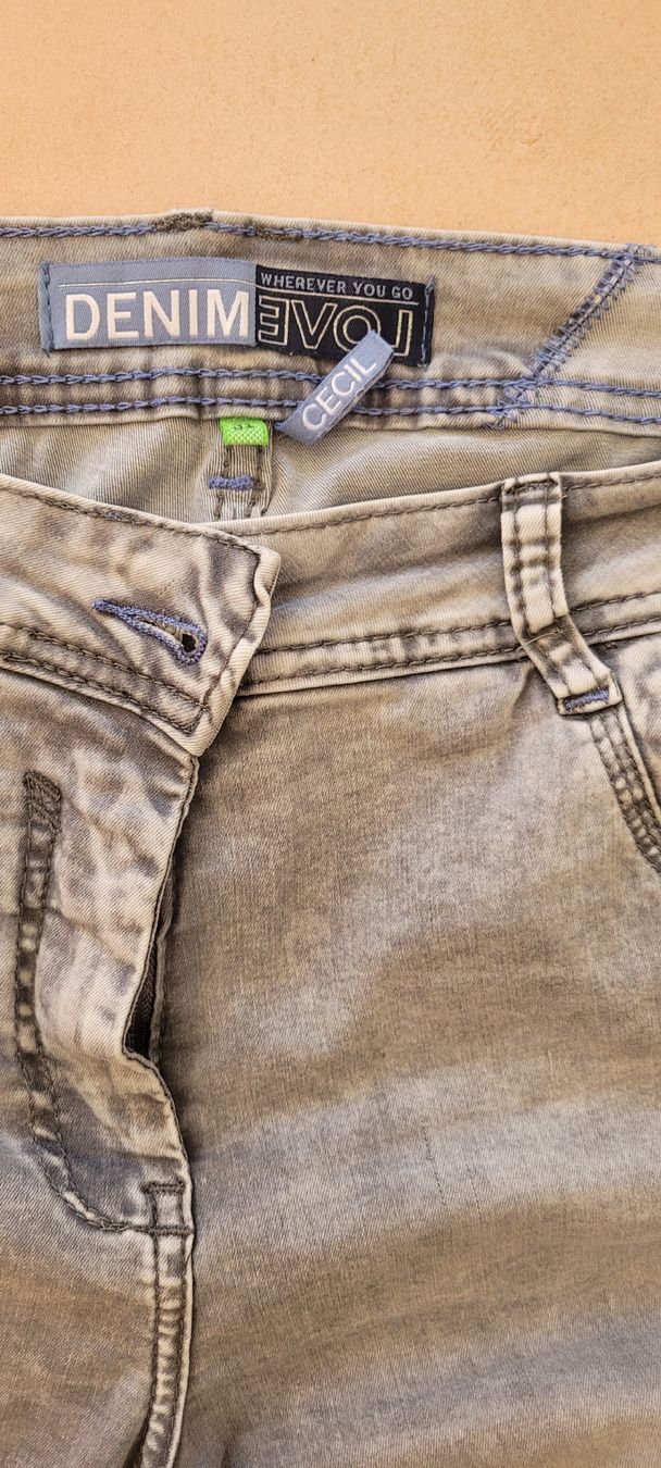Cecil Jeans: Jeans Cecil taille 31 stretch gris – Nuovo (secondo la descrizione) da Echallens venduto da frimousse2008 1