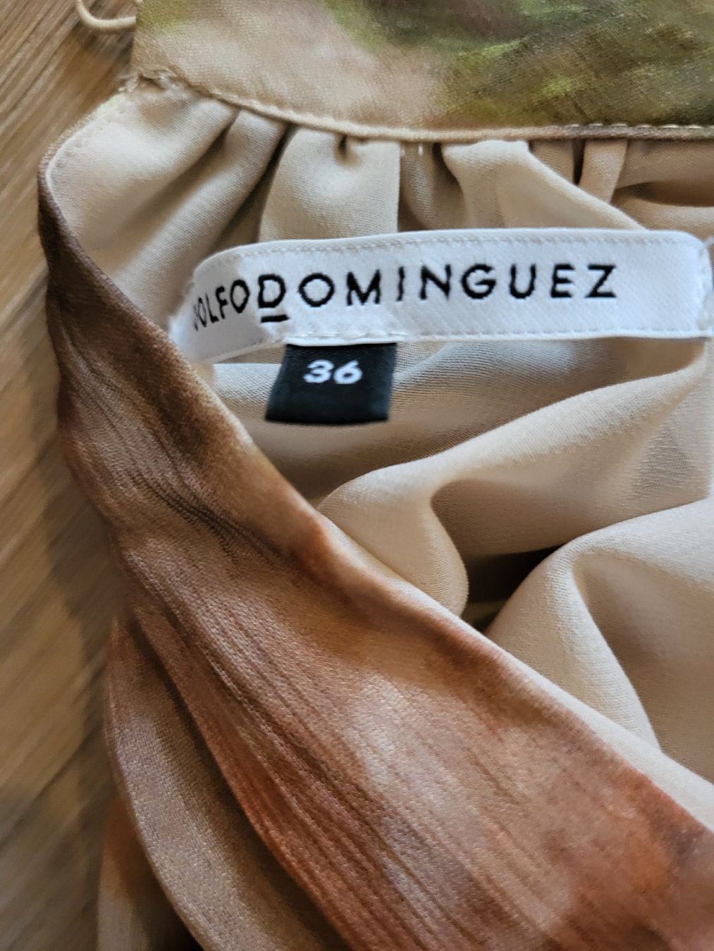 Vestiti: Kleid Adolfo Dominguez – Usato da Balsthal venduto da SSS 2