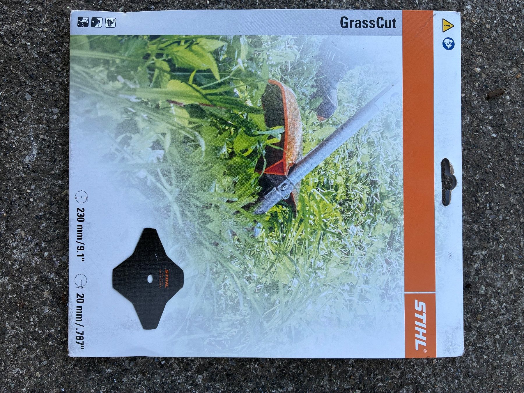 Tutti gli attrezzi: Stihl Grasscut – Nuovo e nell'imballaggio originale da Biel/Bienne venduto da Giorgio79