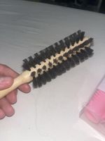 Rundbürste für Blowouts oder Sleekfrisuren