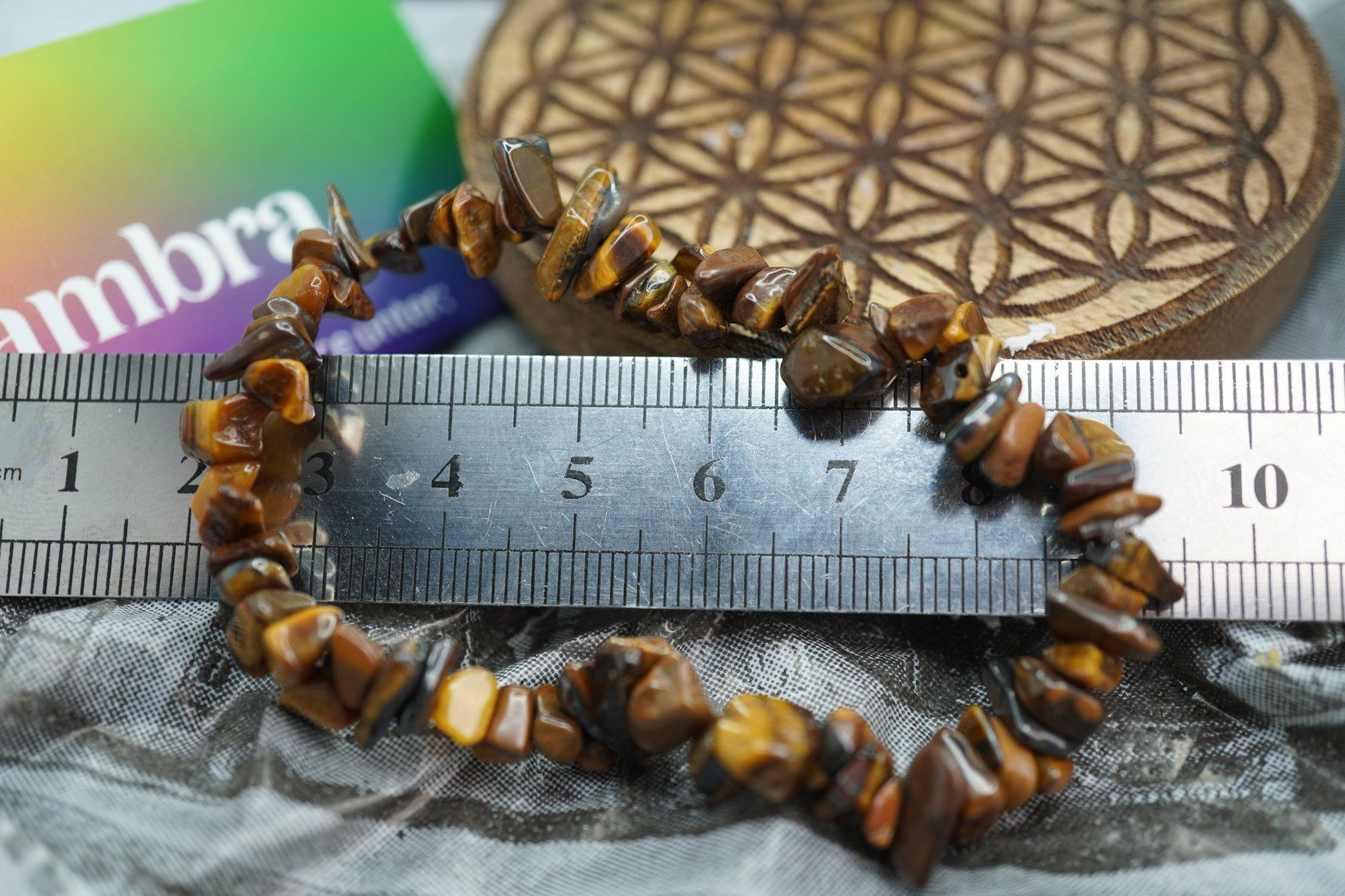 Minerali & Pietre curative: Tigerauge   Splitter elastisches Armband  Ab 1.- – Nuovo e nell'imballaggio originale da Eschenbach SG venduto da topstone