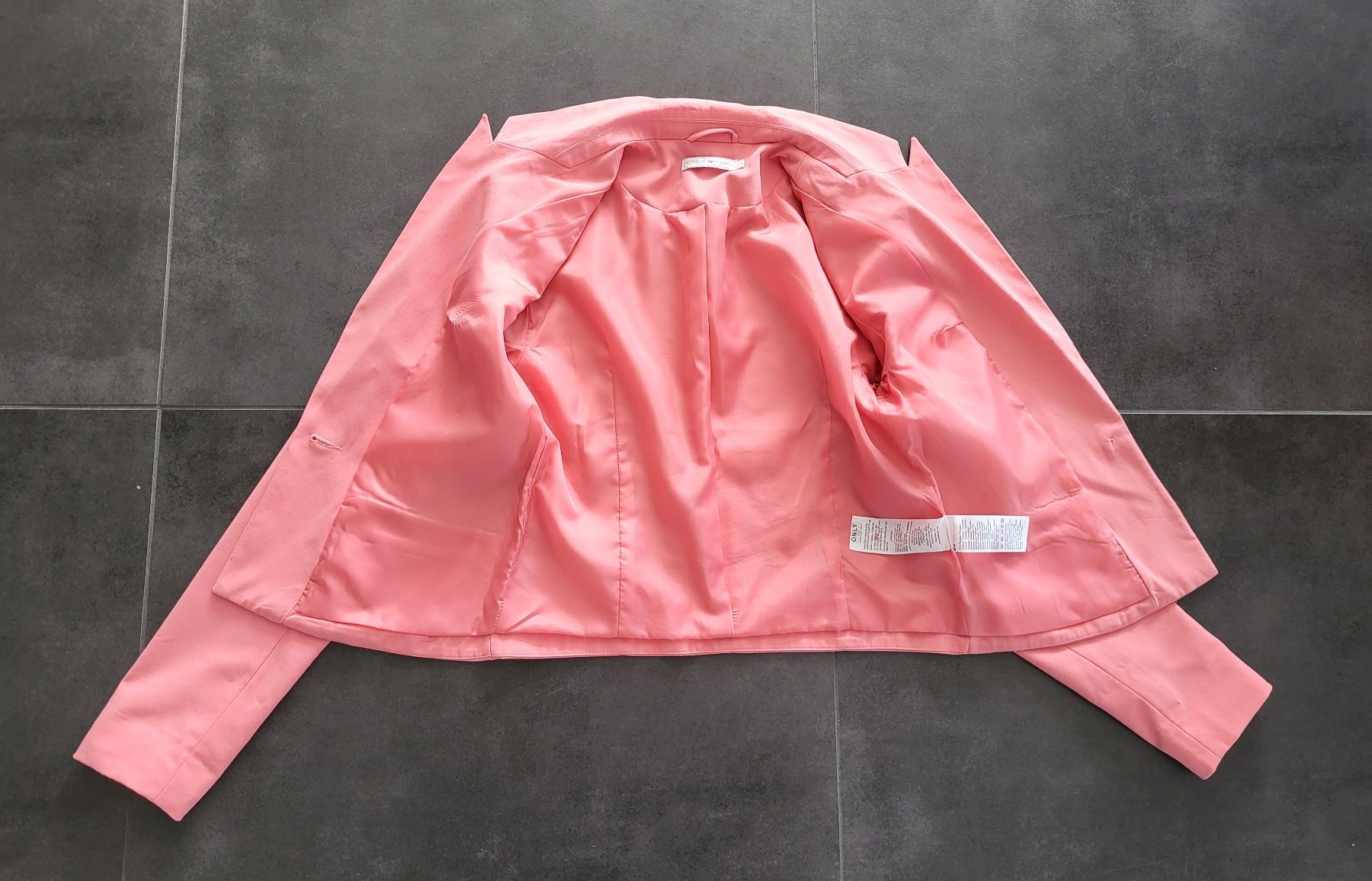 Giacche: Blazer "Only" Gr 36 Farbe Aprikose – Nuovo (secondo la descrizione) da Richterswil venduto da adora88 3