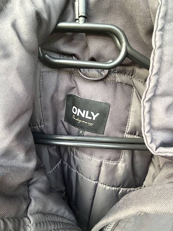 Cappotti: Only Parka Grösse S – Usato da Niederbuchsiten venduto da idontknow. 1