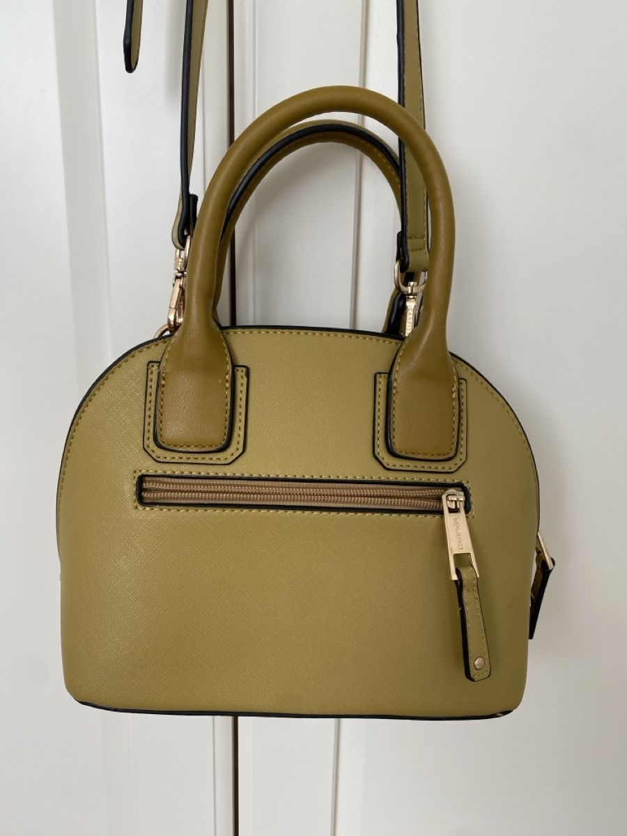 Borse da donna: Stylish Olive Green Bag – Usato da Schlieren venduto da tug_568r