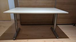 IKEA Galant Bürotisch (120x80 cm, höhenverstellbar)