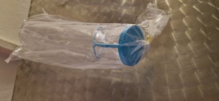 Urin Flasche mit Deckel Blau Nr. 52