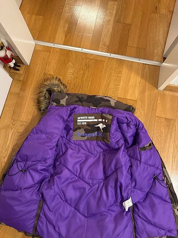 Giacche: Kangaroo Winterjacke millitäroptik Grösse 36 – Usato da Pfäffikon SZ venduto da Melanie335 3