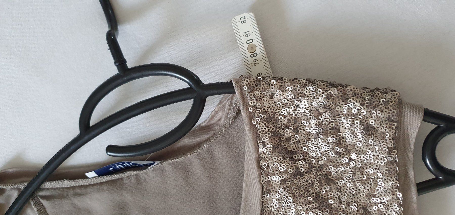 Liu Jo Top: Blouse ou t-shirts gris – Nuovo (secondo la descrizione) da Prilly venduto da RoDyRe 3