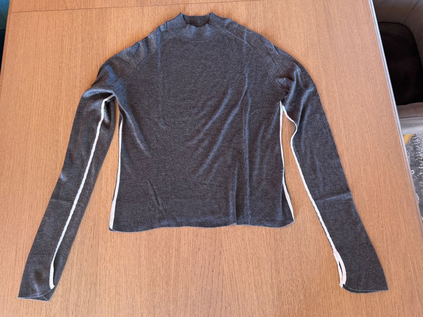 Zara Maglioni & Felpe: Pull gris foncé Zara en tricot léger - taille S – Usato da Genève venduto da Lucie.hwrth
