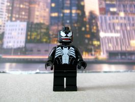 Lego Minifigur Venom  ( Spiderman Marvel Superhelden )