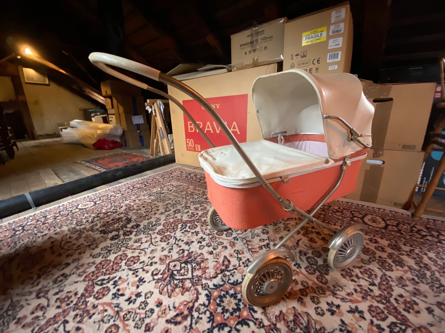 Wiegen & Stubenwagen: Stubenwagen Retro – Gebraucht aus St.Gallen von kingsamas 2