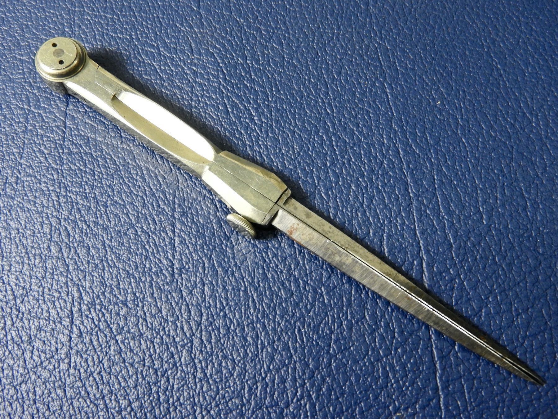 Tutti gli attrezzi: Alter Stechzirkel Metall – Usato da Horw venduto da luzernicus 1