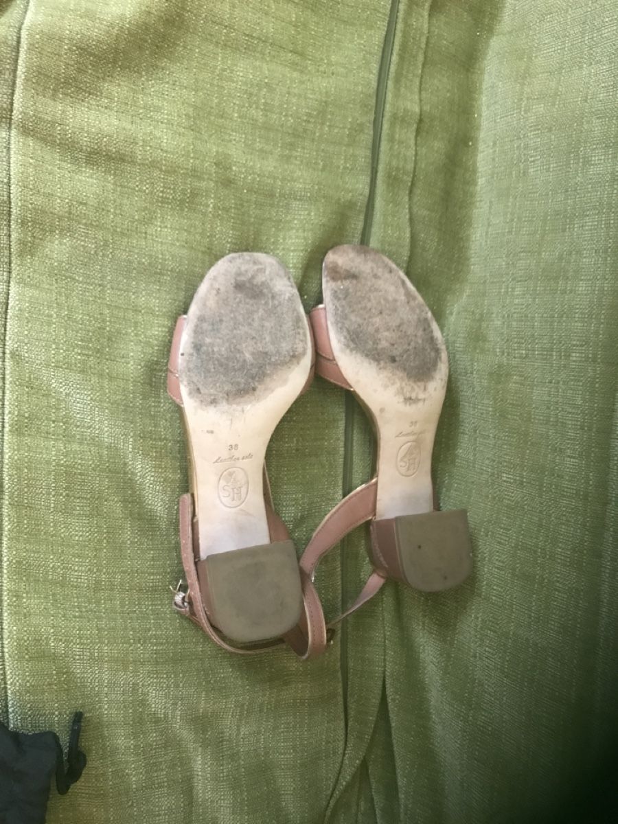 Ash Scarpe da donna: ASH Leder Sandalen  Gr.38 mit Staubsack. – Usato da Zürich venduto da Leders 2