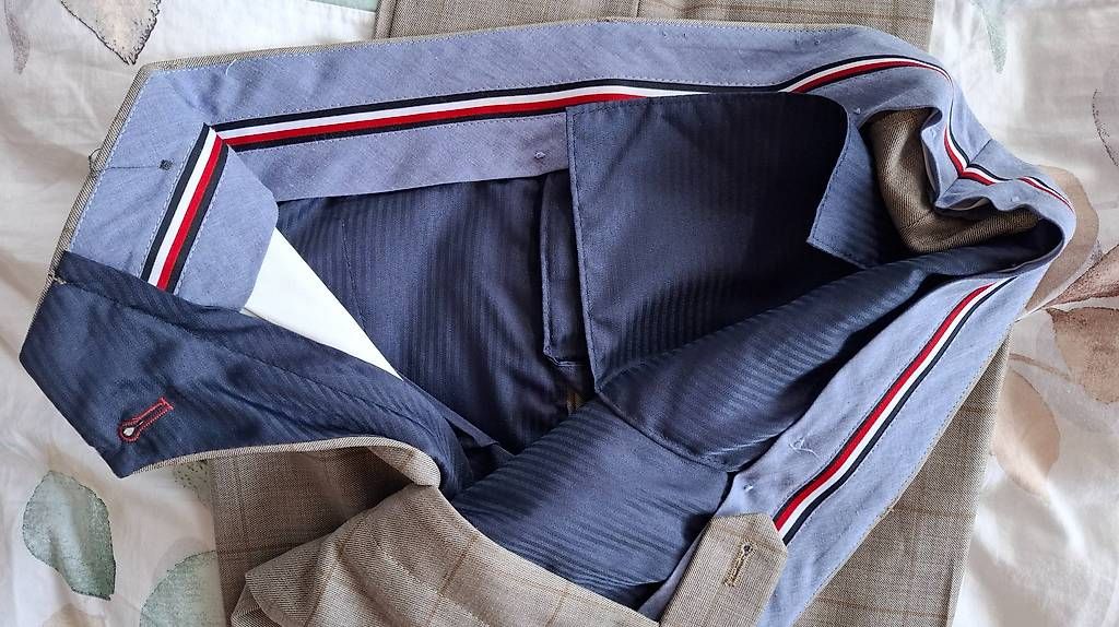 Completi: Tommy Hilfiger Herrenanzug, einreihig – Usato da Ebikon venduto da Magicsilver 4