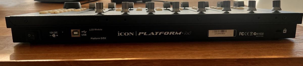 Icon Mischpulte: iCON Platform M DAW Controller mit Motorfadern – Gebraucht aus Wohlen AG von Veranu 1