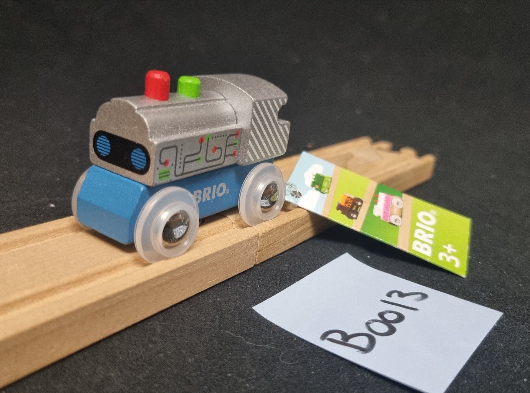 Brio Giocattoli: Brio Super Sammel Lok Roboter – Nuovo (secondo la descrizione) da Willisau venduto da Hilbrand-Handel 2