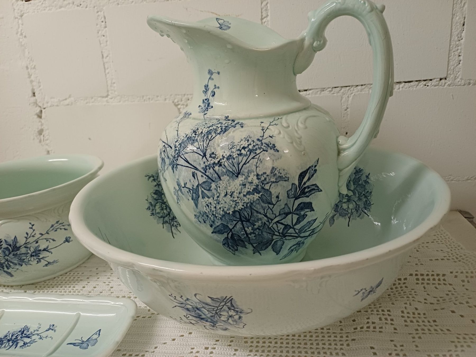 Ciotole: Nostalgisches Waschtisch-Set – Usato da Luzern venduto da Verena19510 2