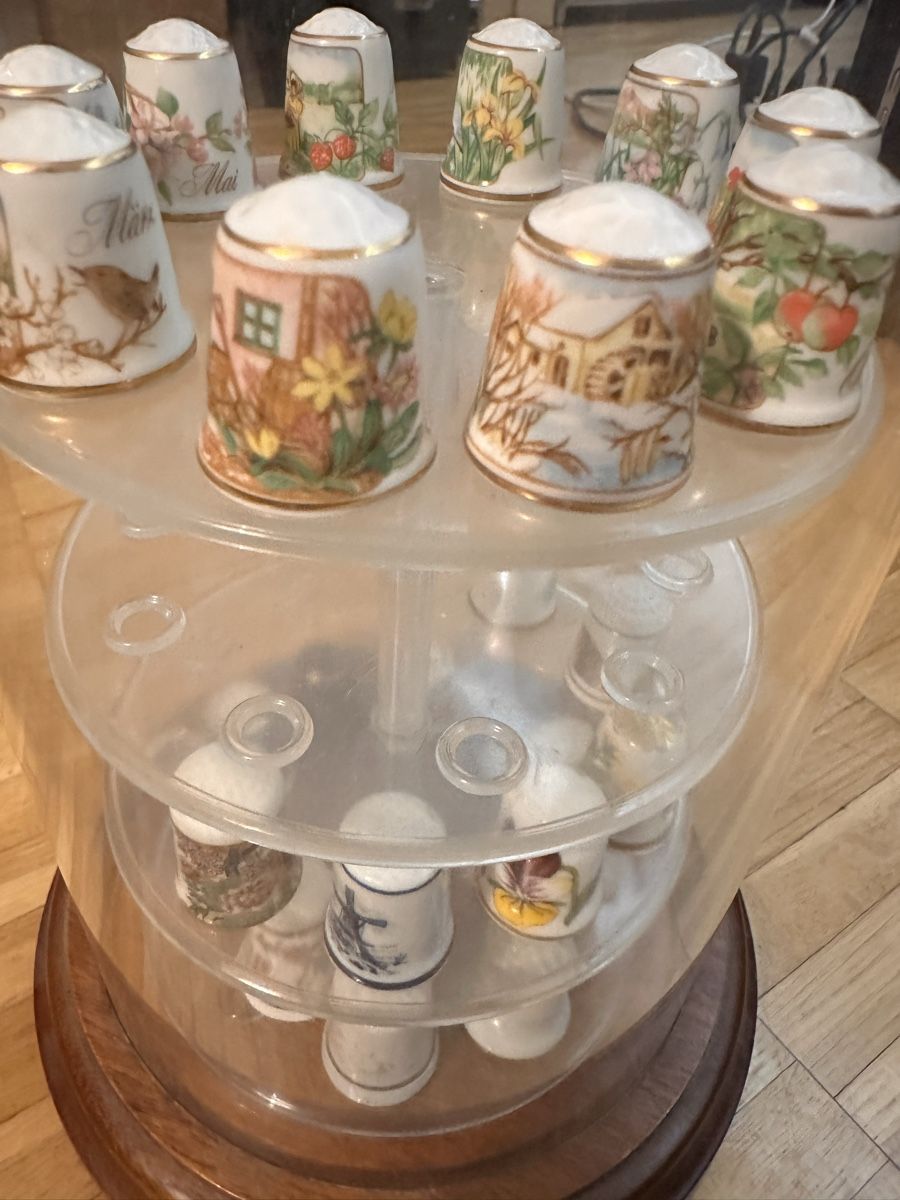 Dés à coudre: Fingerhutsammlung – D'occasion à Zürich par marusapulmi 3