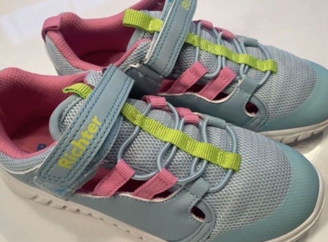 Scarpe per ragazzi: NEU Richter Sommerschuhe, Gr. 33 – Nuovo e nell'imballaggio originale da Freidorf TG venduto da nad_fxh7