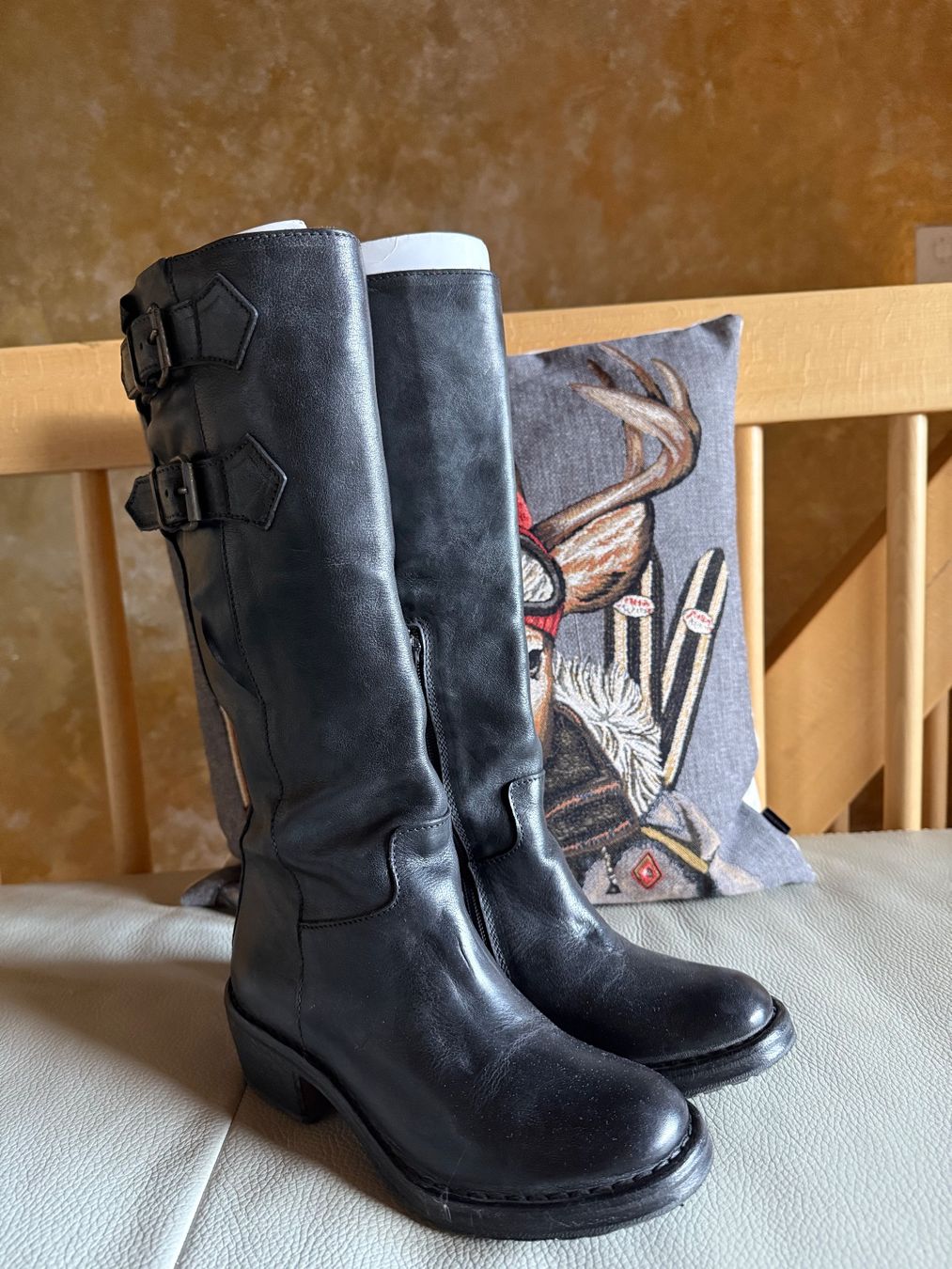 Moma Scarpe da donna: MOMA – Nuovo (secondo la descrizione) da Rümlang venduto da har_z6qv