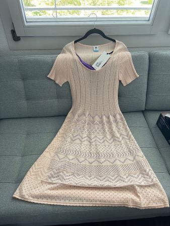 Strickkleid Missoni Grösse M hellrosa mit Etikett