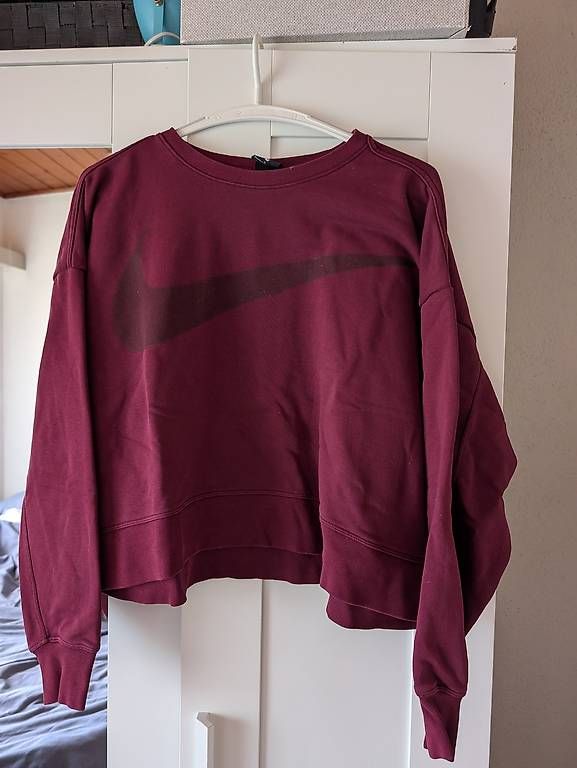 Maglioni & Felpe: Pull Nike femme – Usato da Alle venduto da pau_qb8x 2