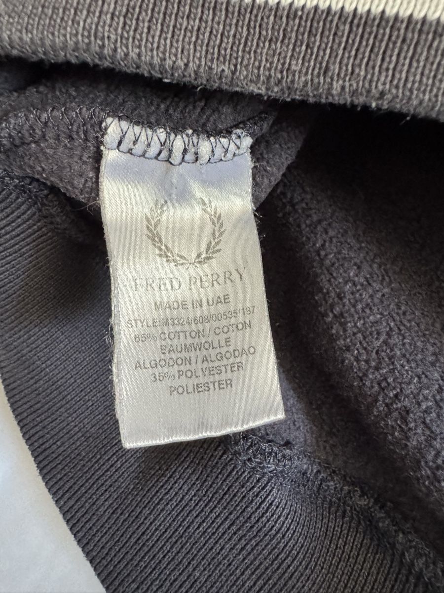 Fred Perry Pullover & Sweatshirts: Fred Perry Vintage Hoodie Kapuzenpullover – Gebraucht aus Vionnaz von b_f_d_r_g 5